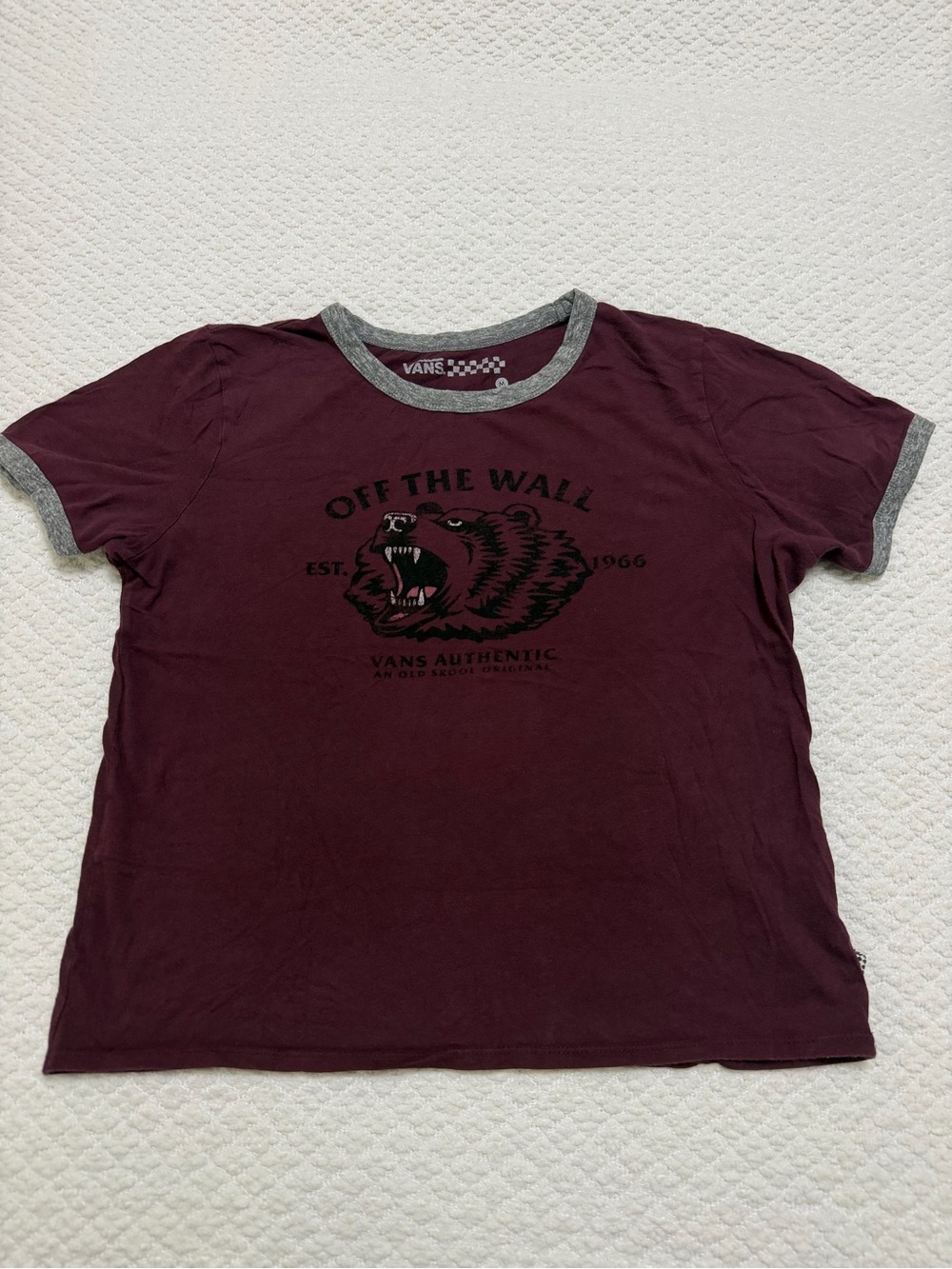 Vans Off The Wall Bear Short Sleeve Shirt Women’s Size Medium